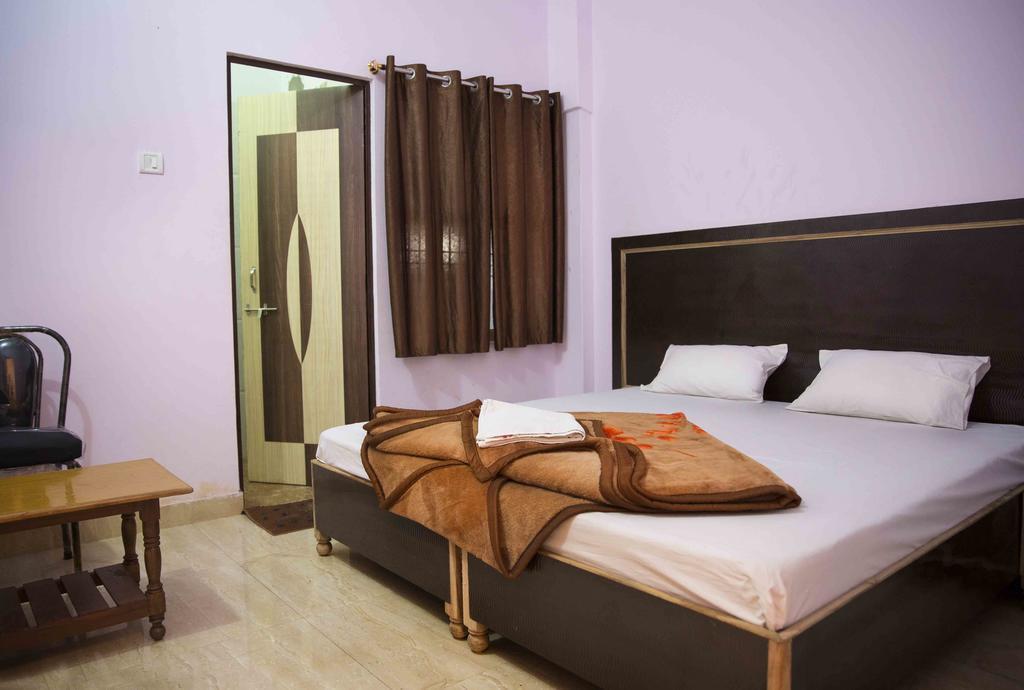 Assi River Guest House Varanasi Exterior foto