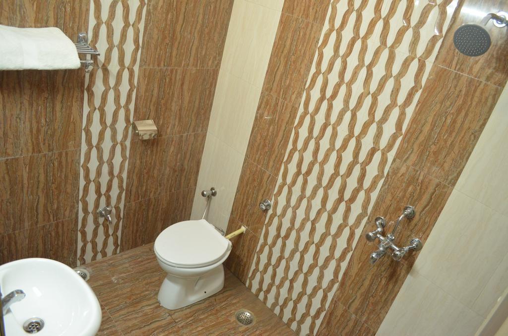 Assi River Guest House Varanasi Exterior foto