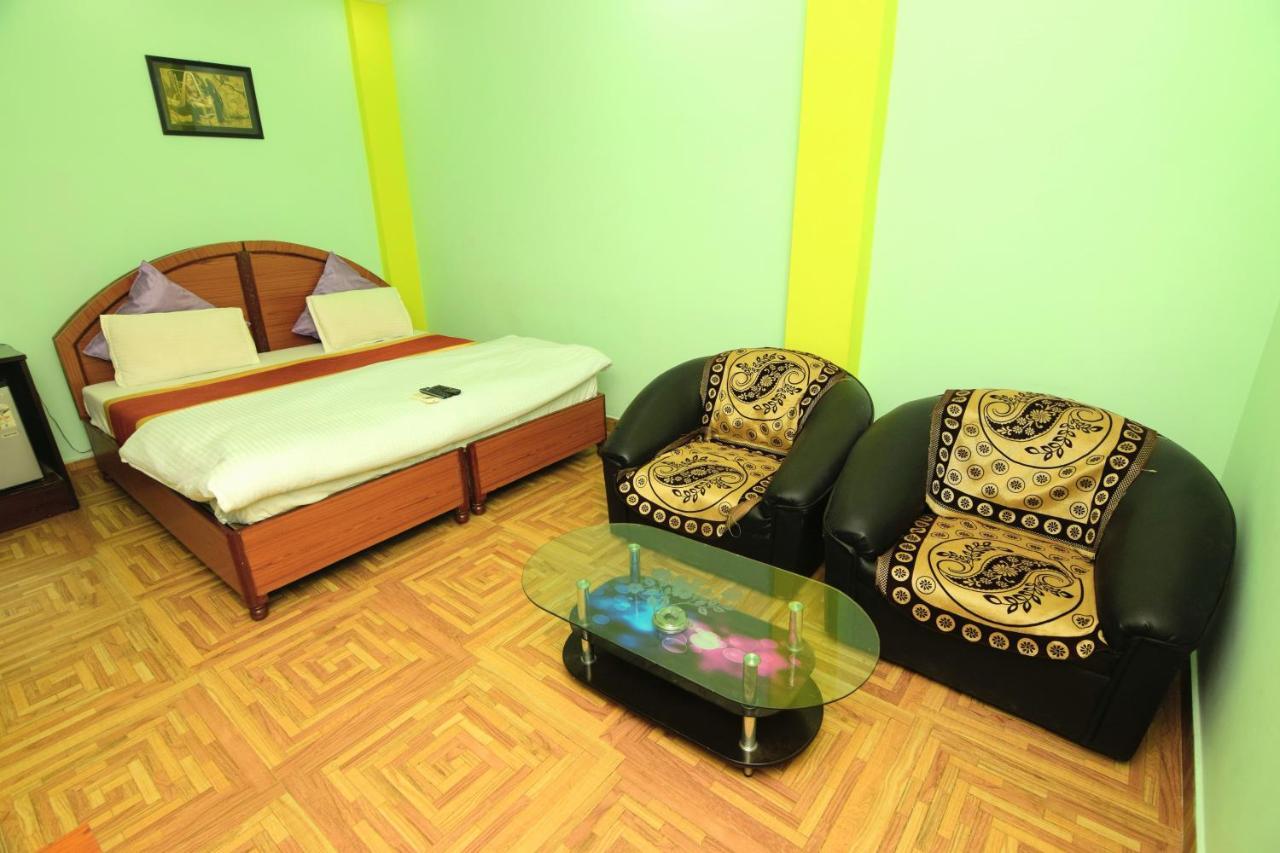 Assi River Guest House Varanasi Exterior foto